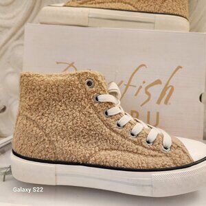 Blowfish Malibu Kimber-Hi Oxford sneakers. NIB. Size 8